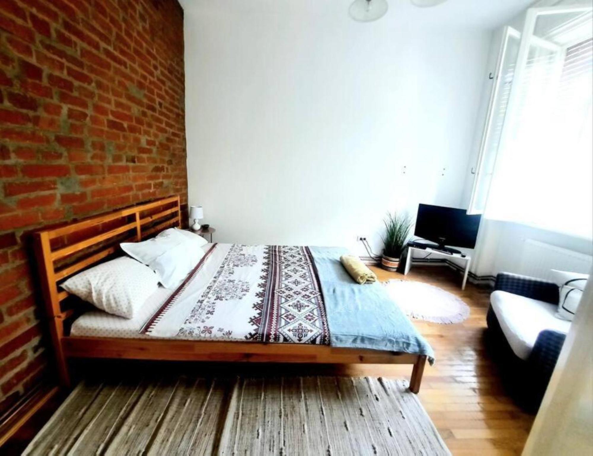 One Bedroom By The Park Old Town Belle Vue Timisoara Exterior photo