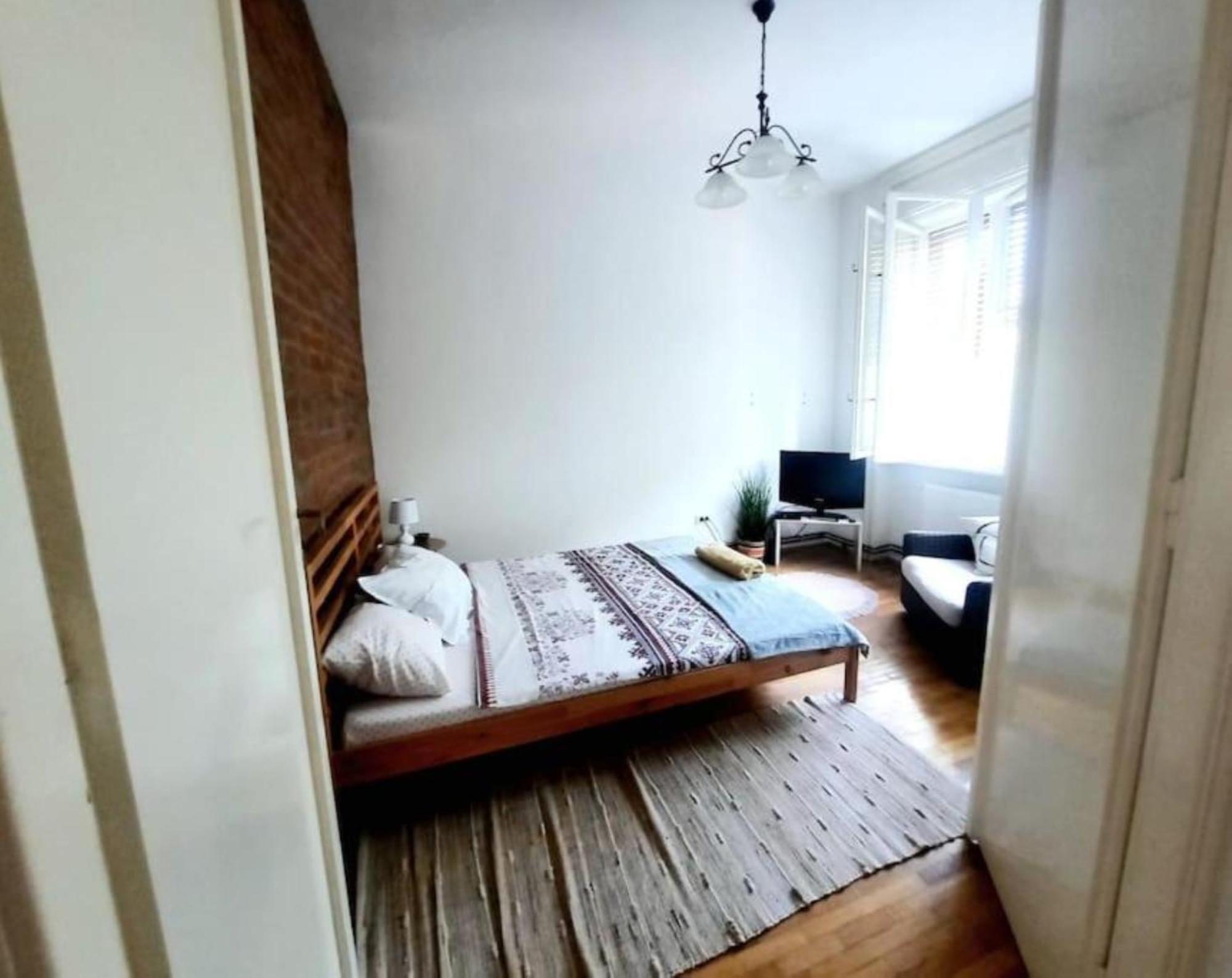 One Bedroom By The Park Old Town Belle Vue Timisoara Exterior photo