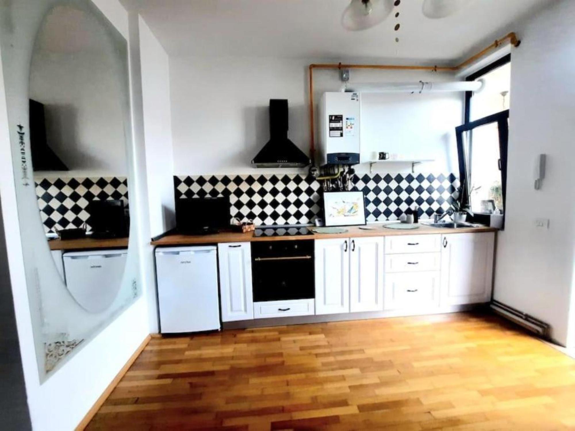One Bedroom By The Park Old Town Belle Vue Timisoara Exterior photo
